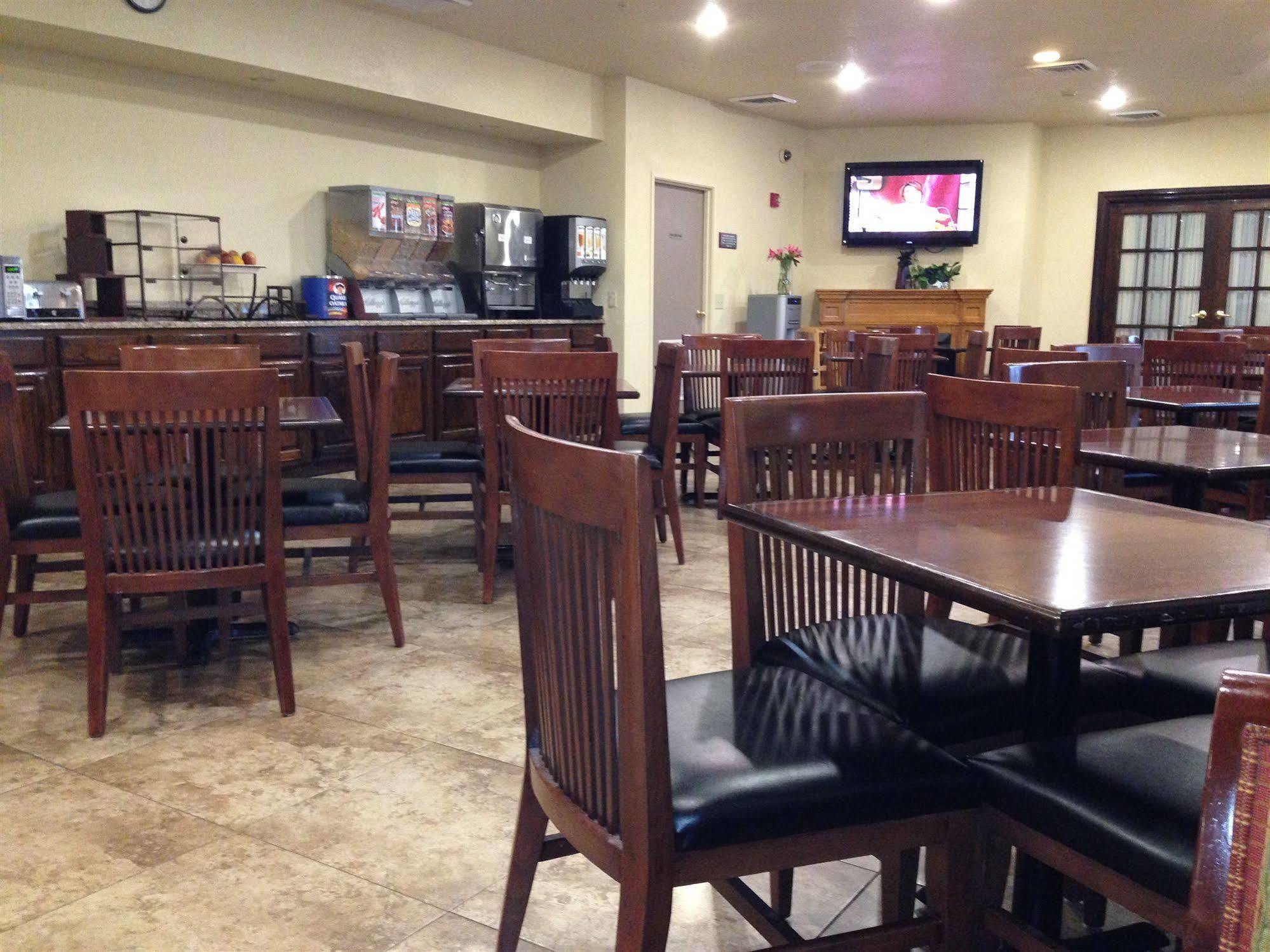 Holiday Inn Express & Suites Chicago - Matteson By Ihg Экстерьер фото